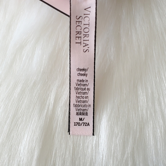 VICTORIA'S SECRET CHEEKY PANTY SIZE M ♥ - Picture 3 of 4